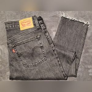 Stone wash charcoal Levi's jeans 27x28